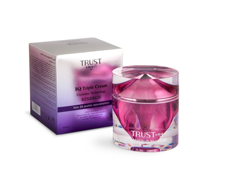 فیلینگ چروک صورت با کرم جوانساز سه کاره تراست